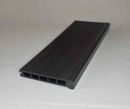 Ступень Экодекинг Титан пустотелая 180х25х3000 Венге